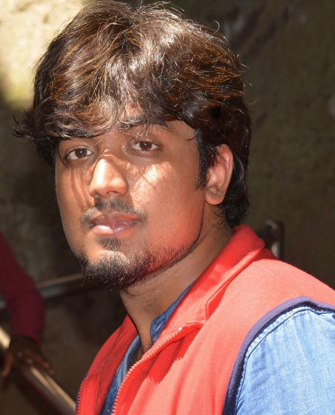 Akshay R
